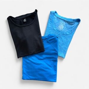 Women’s T-shirt Bundle Set of 3 Size Large
